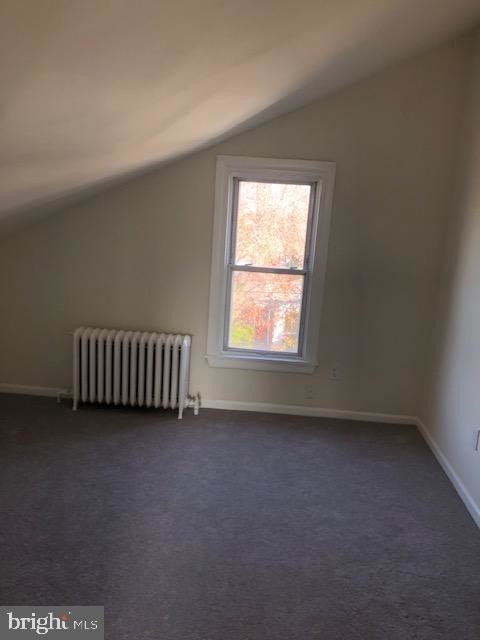 Building Photo - 100 E Oak Ln