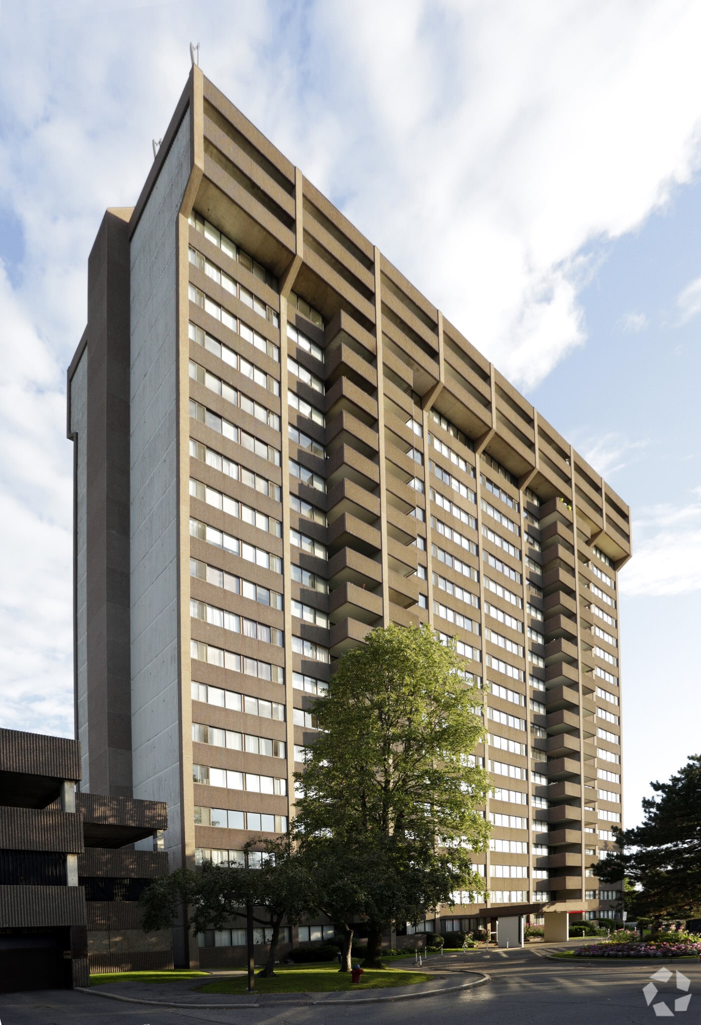 Strathmore Towers South