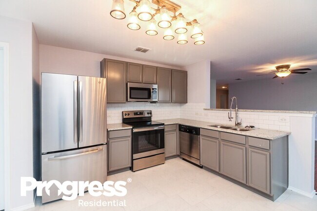 Building Photo - 1132 W Cottonwood Dr