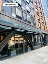 Building Photo - 25-21 43rd Ave