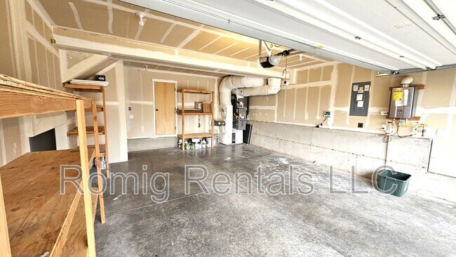 Foto del edificio - 1403 NE 71st Dr