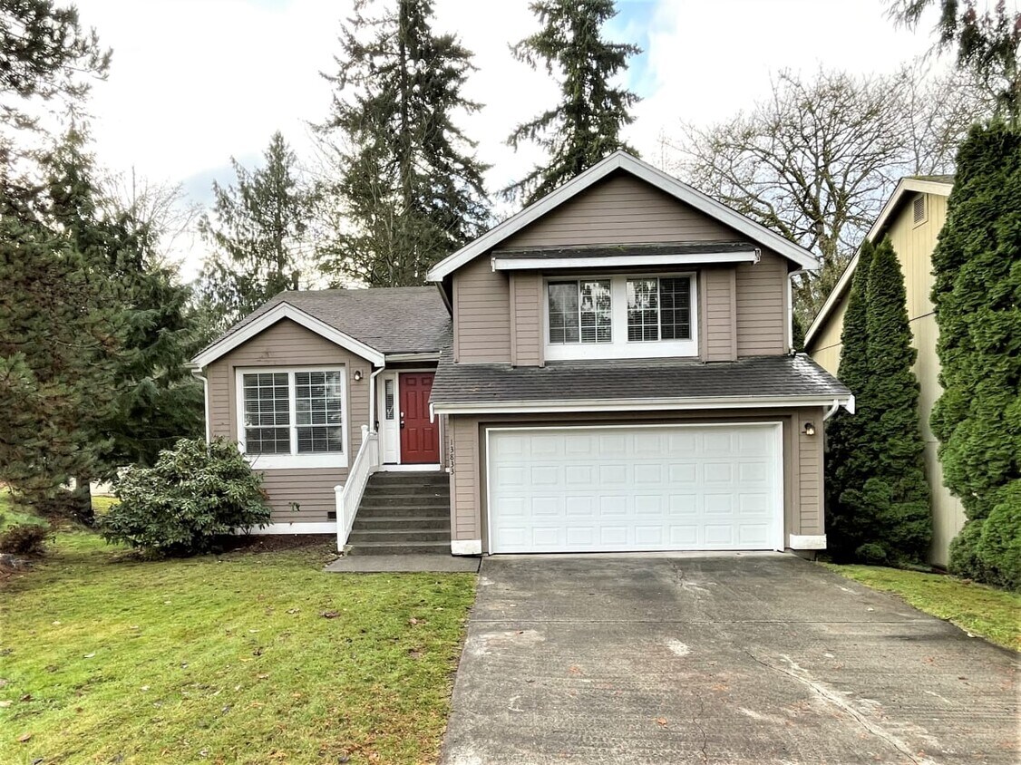13833 SE 275th Pl House Rental in Kent, WA