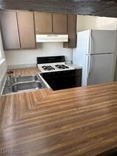 Building Photo - 2377 Exeter Dr