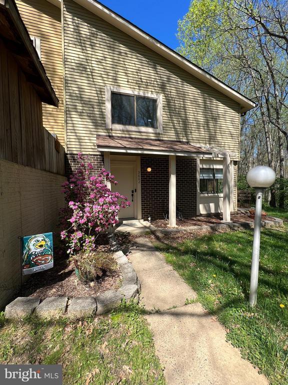 Primary Photo - 5602 Summer Oak Way