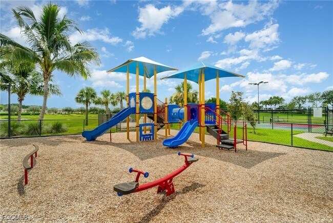 Building Photo - 14580 Palamos Cir