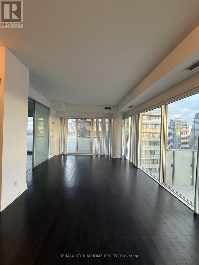 Photo du bâtiment - 65 St Mary St