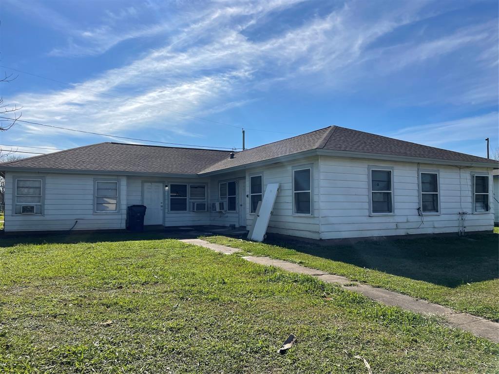 174317 W 5th St Unit 1745, Freeport, TX 77541 Apartment for Rent in Freeport, TX