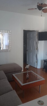 Building Photo - No Brainer Furnished Apartments