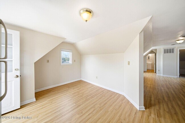 Foto del edificio - 1612 Ellwood Ave