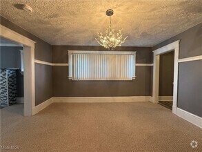 Building Photo - 7608 Lawnview Ave