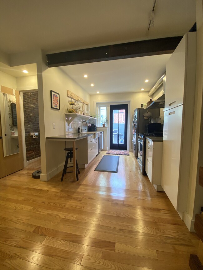 Cocina/tocador - 2010 S Philip St