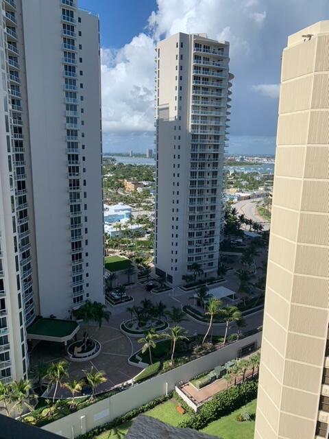 Building Photo - 2800 N Ocean Dr