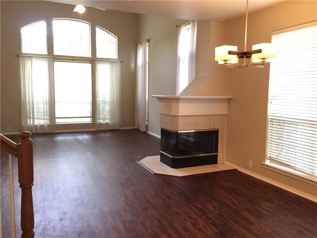 Building Photo - 3952 Cobblestone Ct