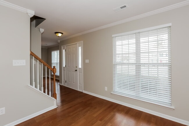 Foto del edificio - 1702 Cottage Creek Rd