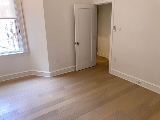 Foto del edificio - 1108 Pine St