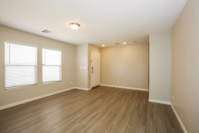 Building Photo - 8521 Wildheart Ranch St
