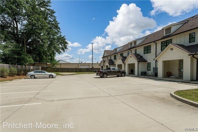 Building Photo - 3 br, 3 bath House - 1407 22nd Avenue