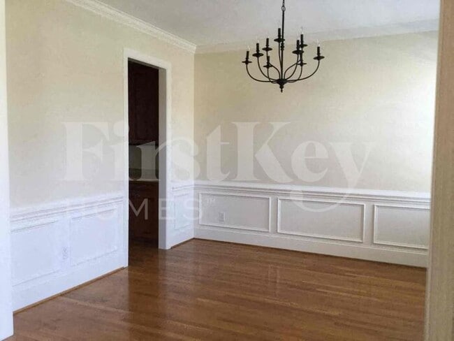 Foto del edificio - 4192 Cypress Grove Ln