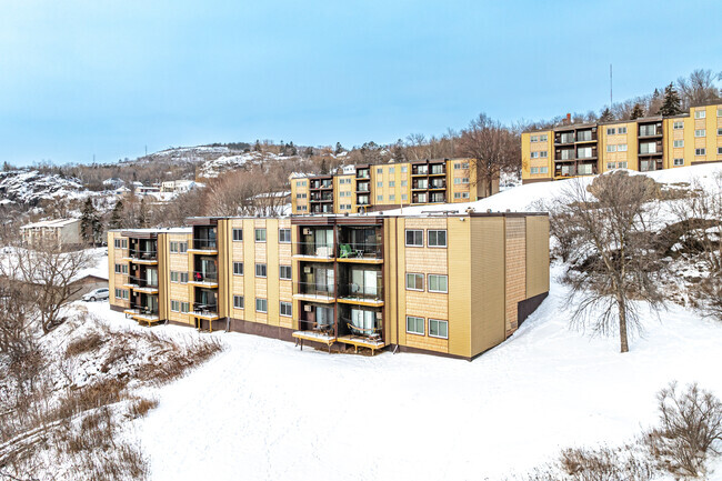 Foto del edificio - The Overlook