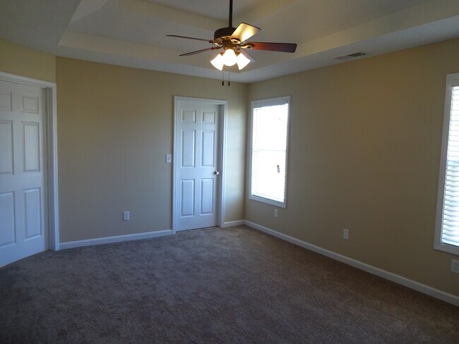 Foto del edificio - 304 High Point Pl