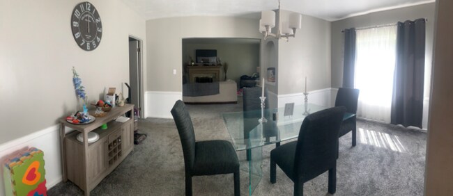 Building Photo - 554 Madera Ave
