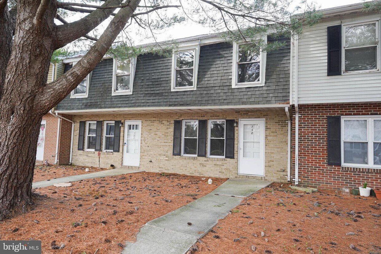 738 Hemlock St, Salisbury, MD 21804 Townhome Rentals in Salisbury MD