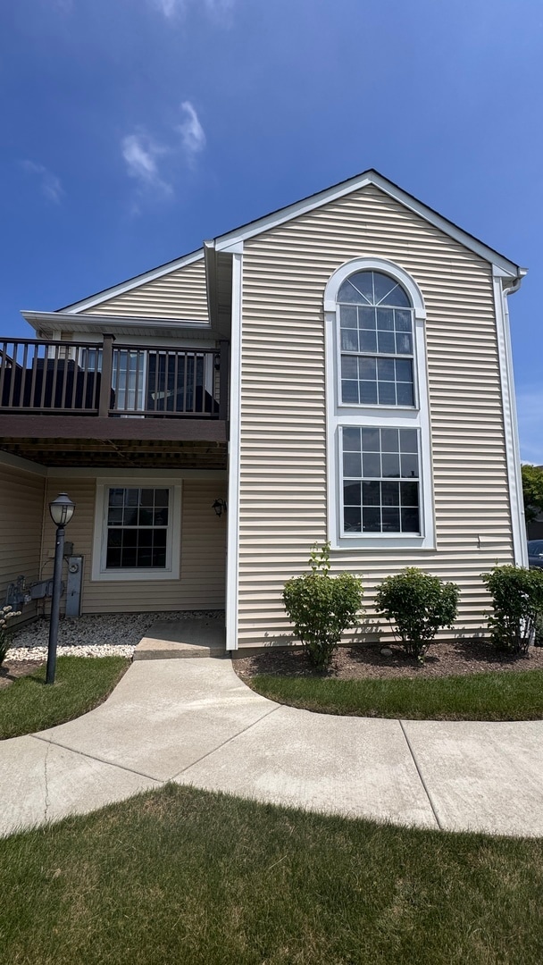 Building Photo - 640 Le Parc Cir