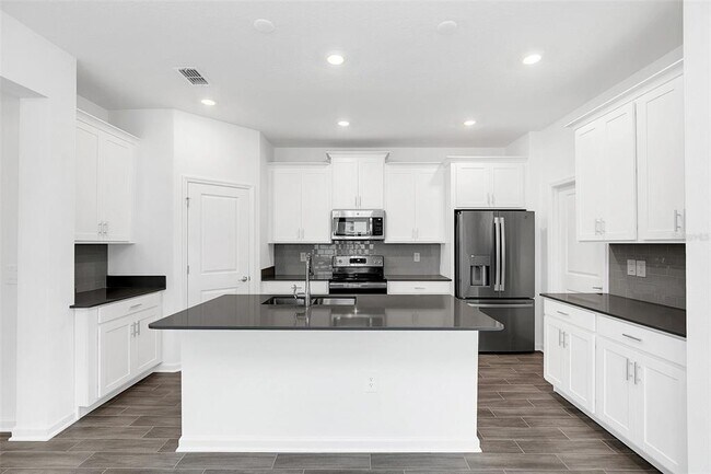 Foto del edificio - 6243 Lakepine St