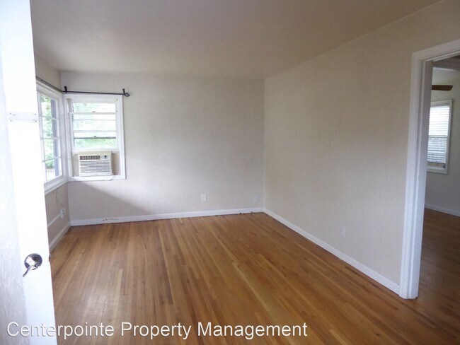 Building Photo - 3 br, 2 bath House - 744 W. Fairhaven St.