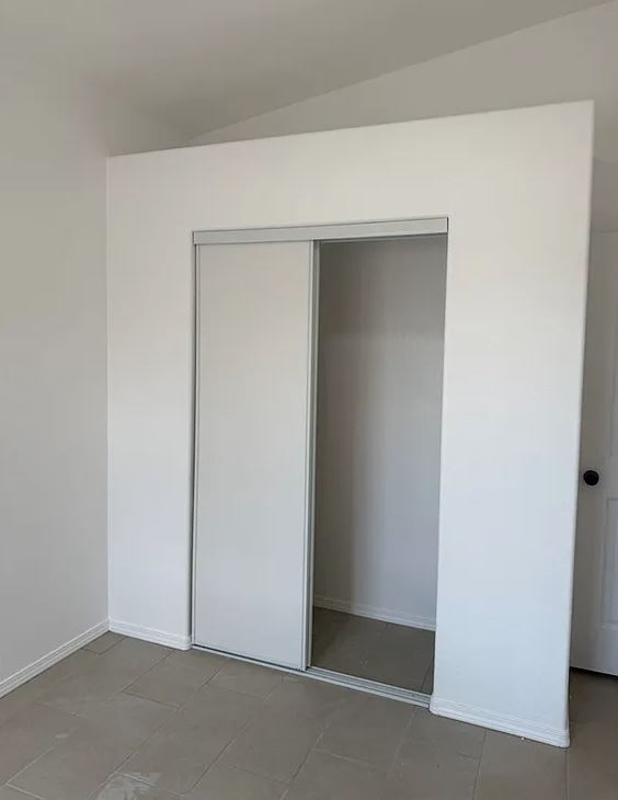 Foto del edificio - 4611 S Foxdale Dr