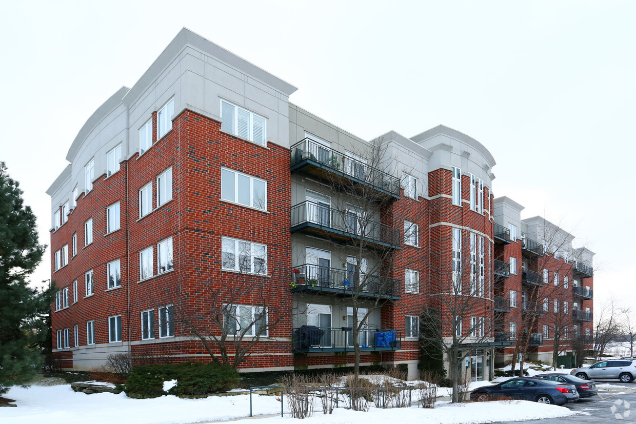 Primary Photo - Delacourte Condominiums