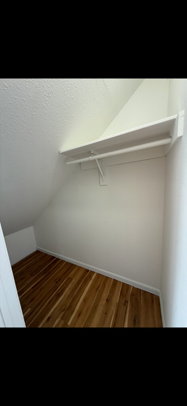 Building Photo - Newly Renovated 2 Bedroom, 1.5 Bathroom TOWNHOUSE! Private, Fenced In Patio Areas!