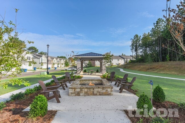 Interior Photo - Tricon Trickum Hill