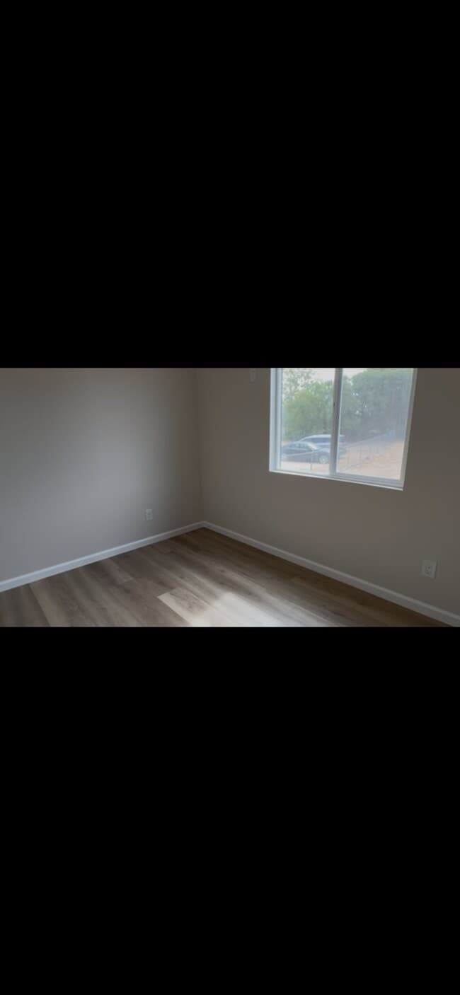 Building Photo - 14715 Mesa Dr