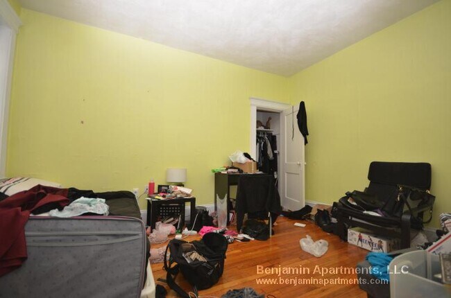 Foto del edificio - 1334 Commonwealth Ave