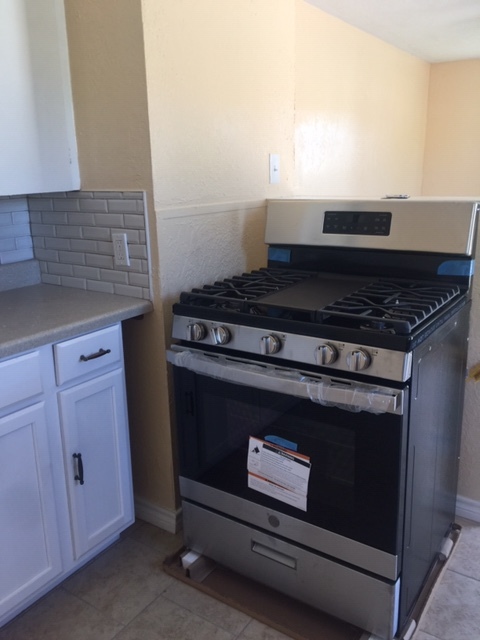 Updated appliances - 3 Pine Creek Cir