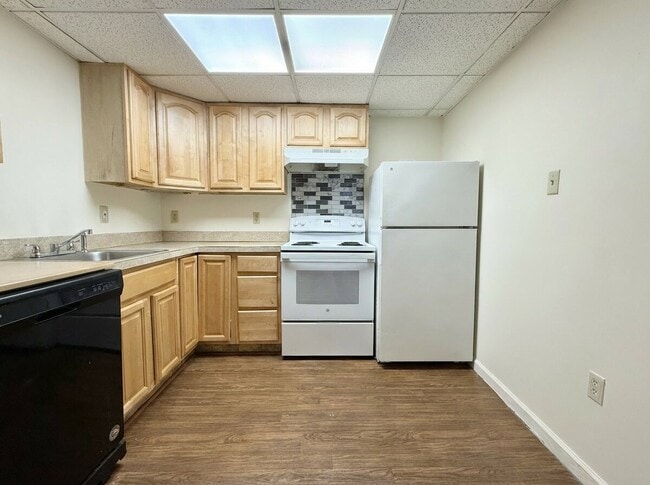 Photo - 604 Primos Ave Apartment