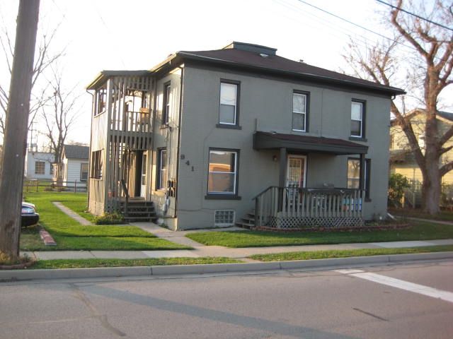Primary Photo - 941 Starkweather St