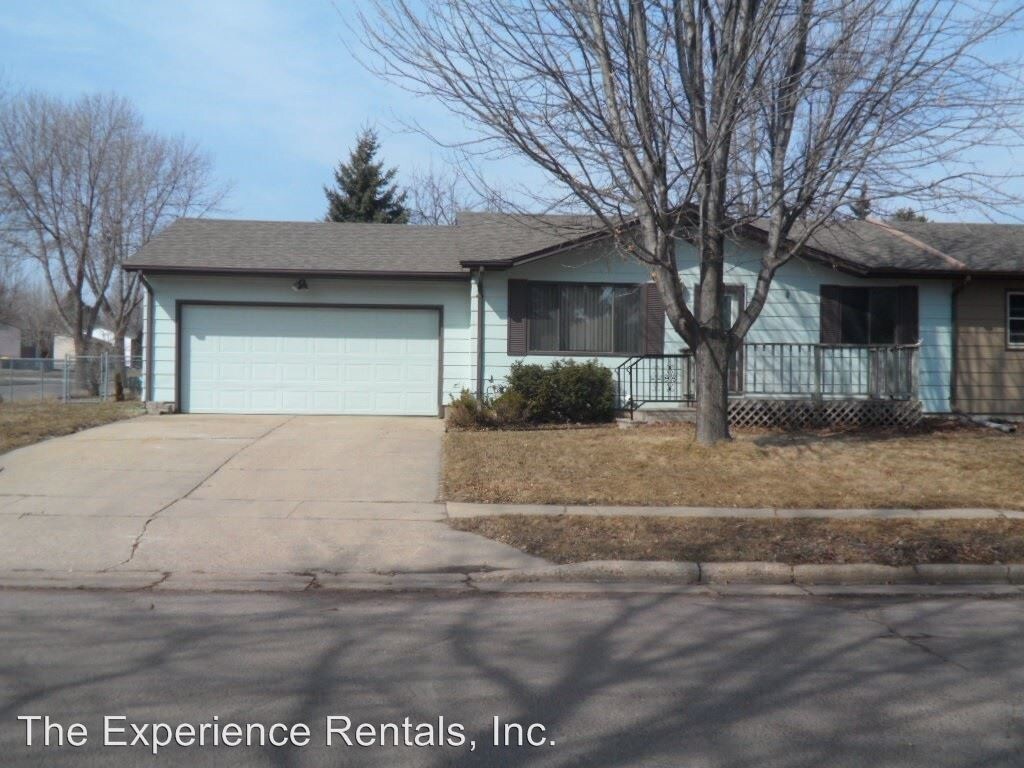Primary Photo - 3 br, 2 bath House - 5003 S. Drexel Drive