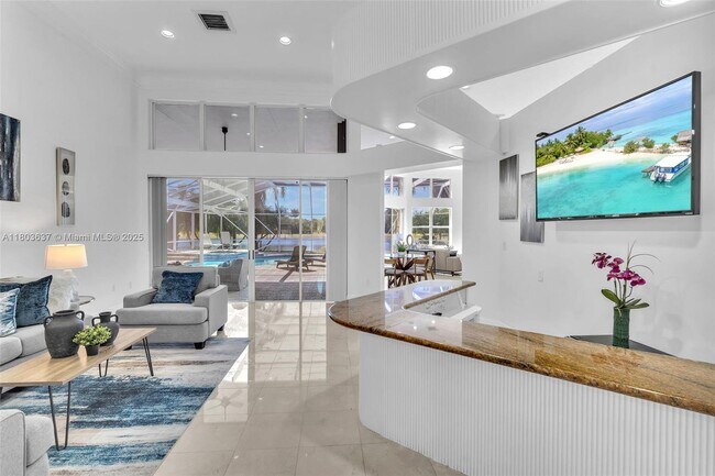 Foto del edificio - 620 Laurel Ln
