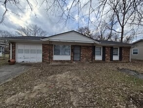 Building Photo - 3526 Luewan Ct