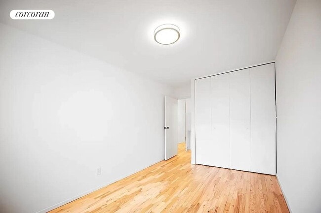 Building Photo - 90 President St