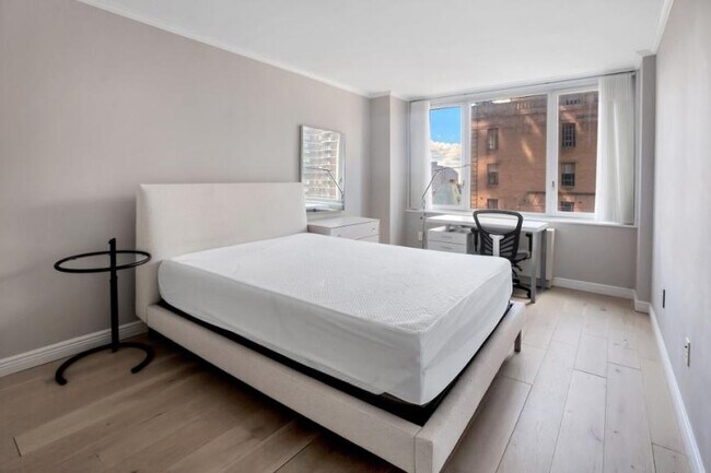 Foto del edificio - 1 bedroom in New York NY 10019