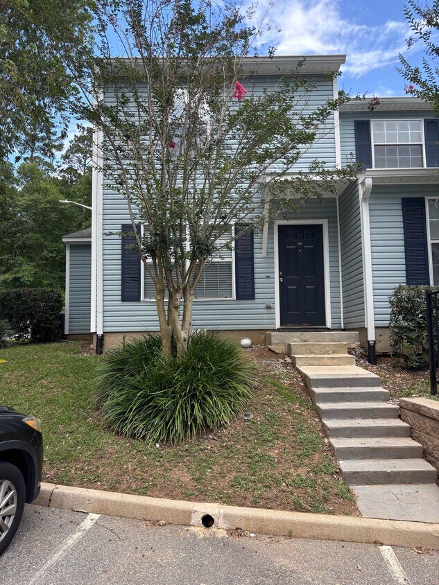 Foto principal - 799 Timberwood Cir E
