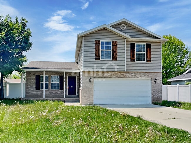 Building Photo - 252 S 540 W