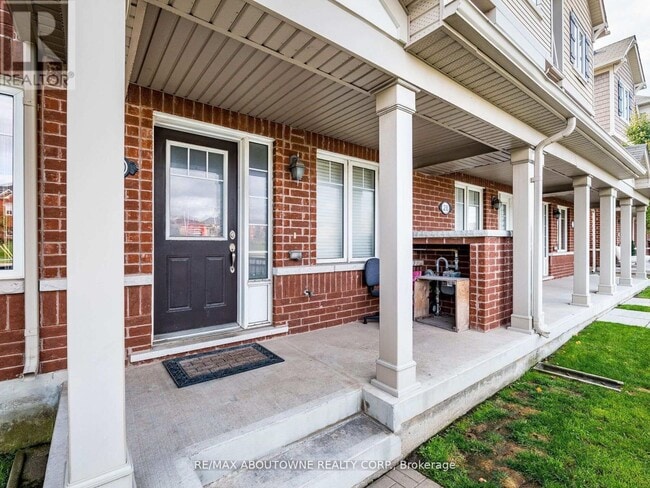 Building Photo - 6020 Derry Rd