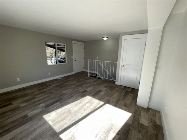 Foto del edificio - 945 S 900 W