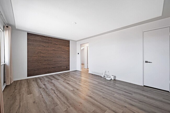 Foto del edificio - 6024 S Prince St