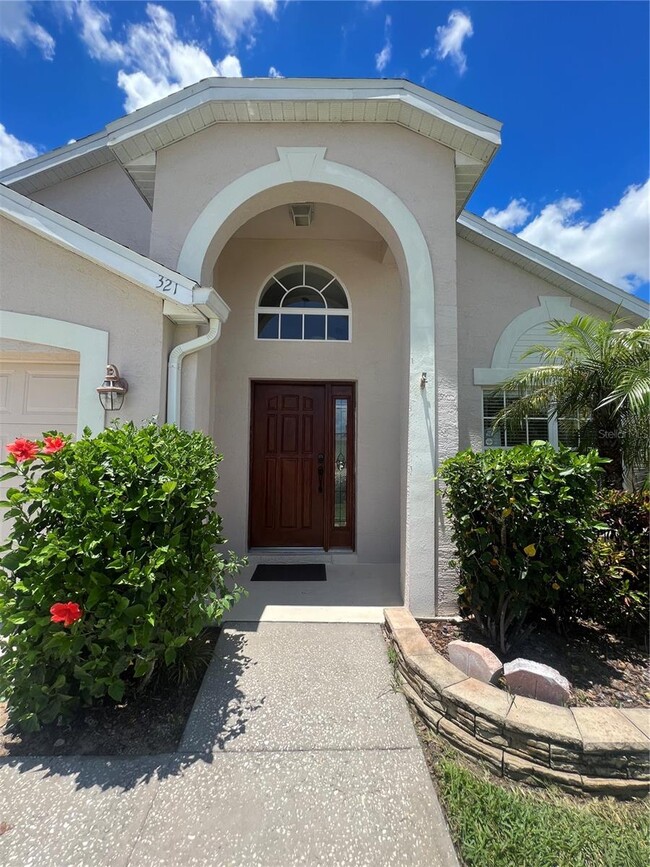 Building Photo - 321 Troon Cir