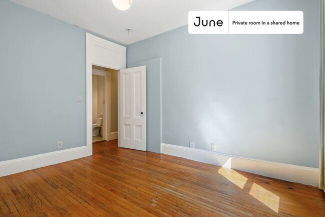 Foto del edificio - Room in Shared 4 bed/2 bath home in Allston